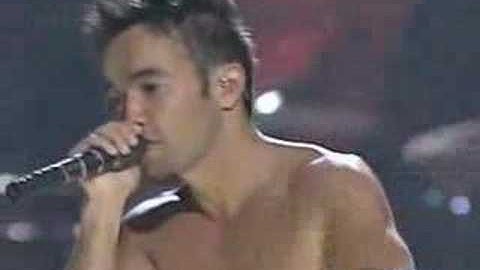 Hoobastank - Crawling In The Dark (live)