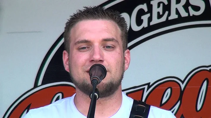 MONROE - MAMA TAKE ME HOME live 2013