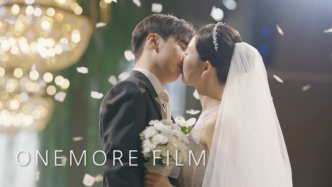 천안 비렌티 베르테홀 본식 | 한 편의 영화 같았던 4K 웨딩 하이라이트