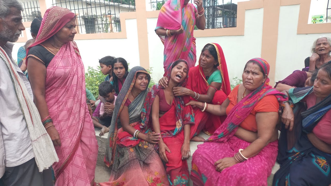 महिला का आरोप: दोस्त बुलाकर के गया था शराब में ज*/हर पीला दिया हुई मौ*/त