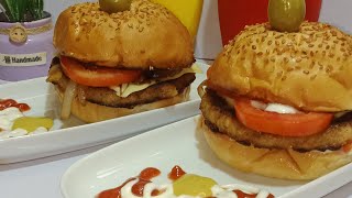 أحلي ساندوتش بايدك في البيت 🍔 كل اللي في البيت هاينبهروا بيه  ياللا اعملي وفرحيهم #فاطمه_ابو_حاتي