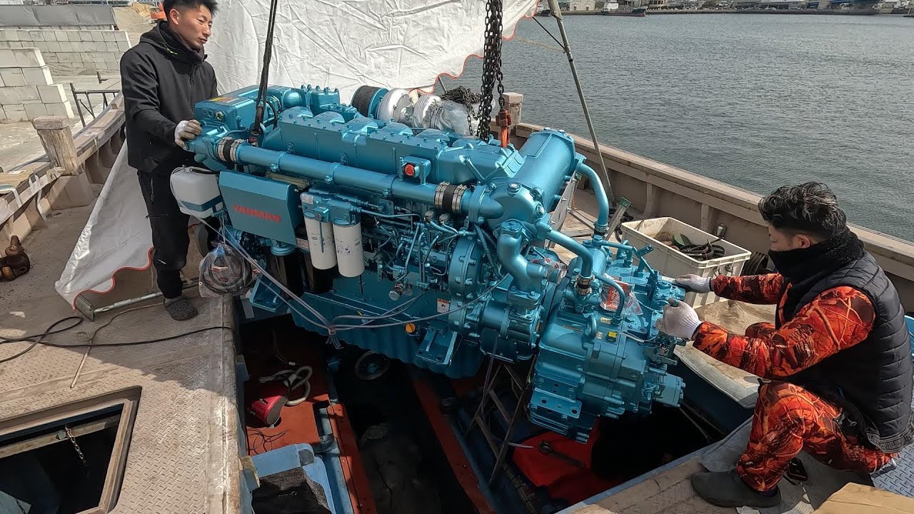 エンジン積み込み