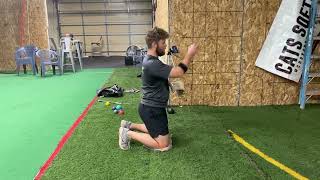 Figure 8 kneeling throw