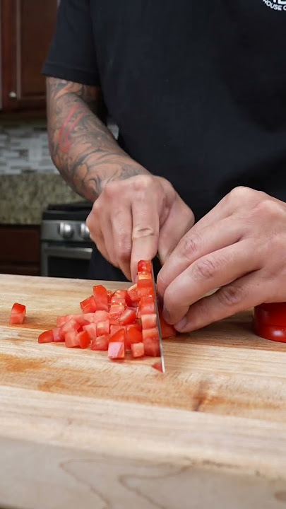 Dice tomatoes Demo