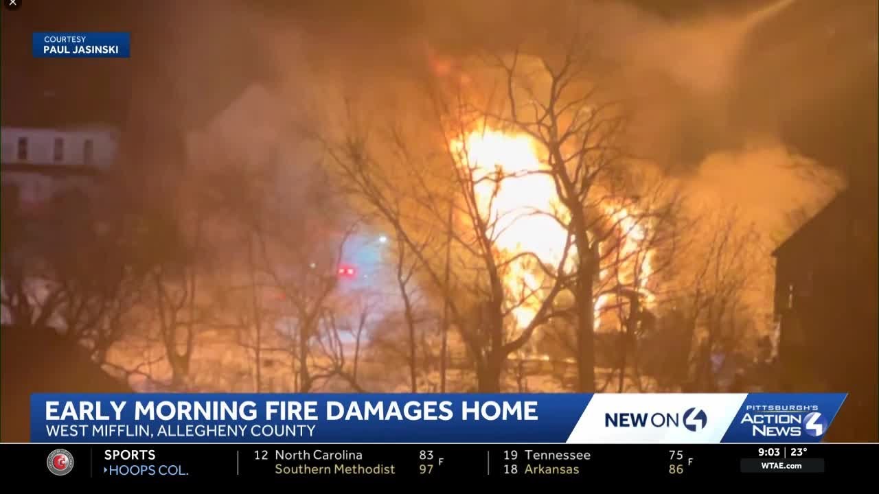 Fire heavily damages home in West Mifflin, Allegheny County - YouTube