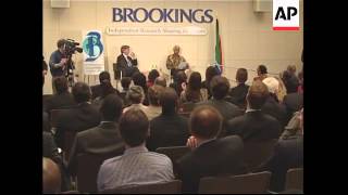Mandela on tour to launch charity trust