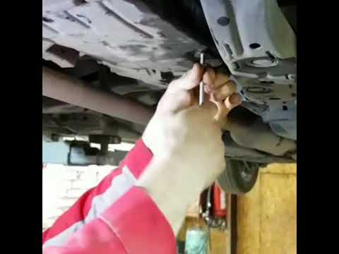 Регулировка уровня жидкости в АКПП без щупа.