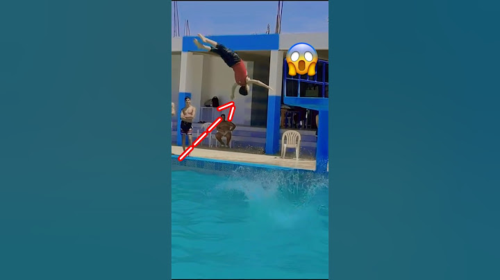 شاهد امهر القفزات في المسبح 😍🇩🇿 #الجزائر #algerie #المسبح #البحر#piscine