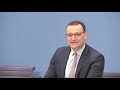 Corona-Lage: Jens Spahn und Lothar Wieler nach Freigabe von Astrazeneca