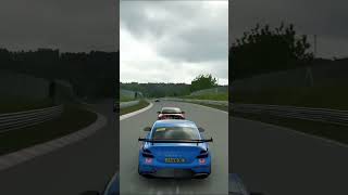 Sağ Gösterip Sol Vurmak