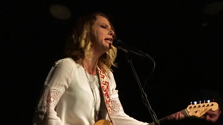 "Otherside of the Bottle"  Samantha Fish -Live at ...