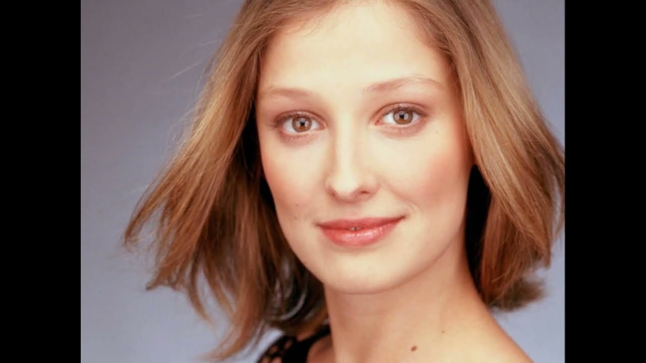 alexandra-maria-lara-youtube