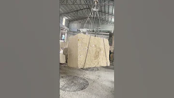 صباح الخير من الهضبة نستقبل هذا الصباح بابتسامة وأمل جديد ك صباح مليء بالبركة الإنجاز والتوفيق لكم 