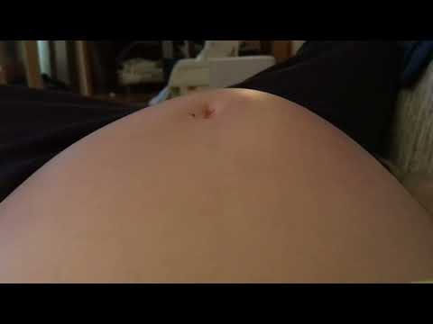 37w2d baby boy movements 胎動　愛おしい