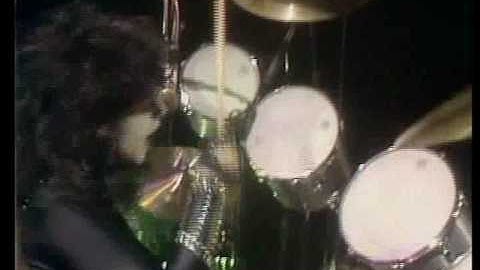 KISS - I Love it Loud PROMO VIDEO!
