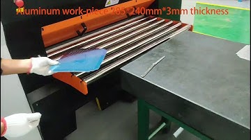 Roller leveling machine for perforated metal sheet