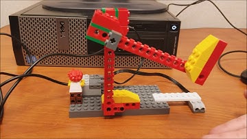 WEDO 1.0 Motion Sensor & SCRATCH  Nate & Shaurya Solution