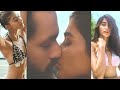 Pooja Hegde kiss vs Ananya Pandey kiss