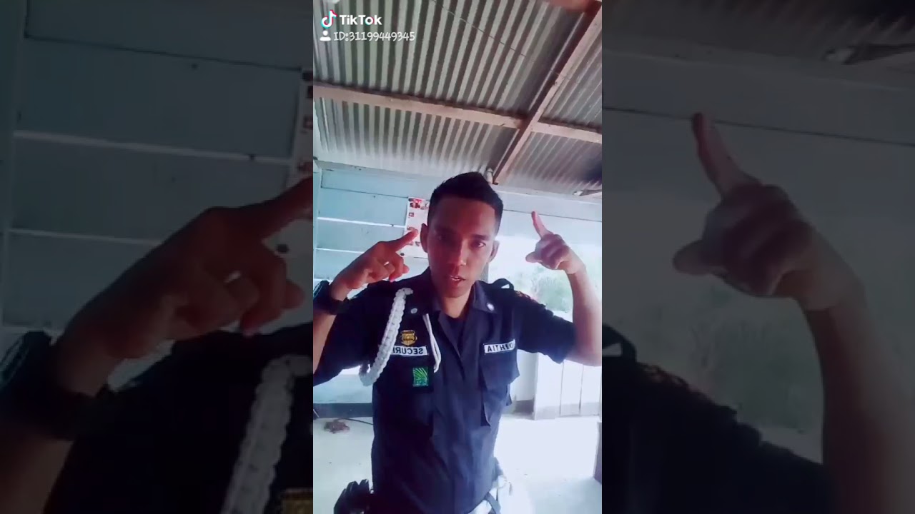 Manis manja Senyummu - YouTube