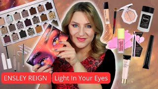 видео: Обзор палетки Ensley Reign Light in your eyes + ТЕСТДРАЙВ косметики картинка: Обзор палетки Ensley Reign Light in your eyes + ТЕСТДРАЙВ косметики