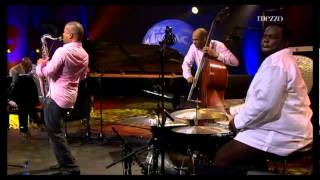 Miniatura de vídeo de "Well You Needn't (Fragmento 1) - Kenny Barron"