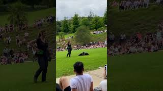 Aguila lanzandose en picado 🚀🦅 Exhibicion de aves rapaces 🦅🦉- Parque de Cabarceno (Cantabria-España)