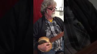 jim morris tunes his gourd banjo