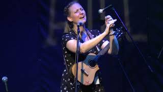 Victoria Vox - Kick it Back - live at Swallow Hill