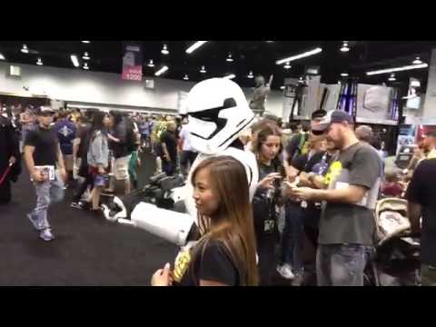 Star Wars Celebration day 3 - ANNOUNCEMENT! and - morning sometimes Vlog!
