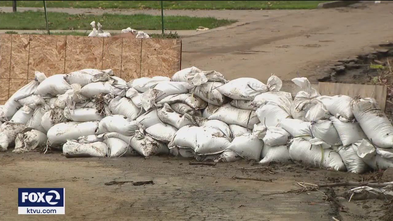 Playing clean up and preparing for the next storm in the East Bay - YouTube