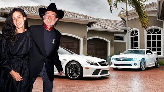 Willie Nelson's Secret Lifestyle Revealed| Houses, Women's, Earnings $$