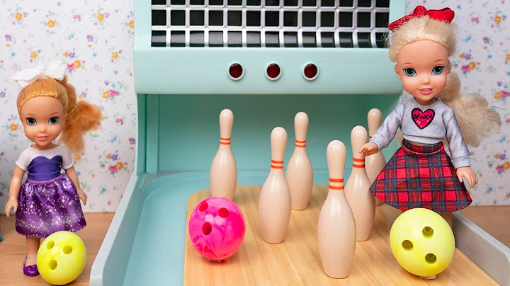 BOWLING PARTY Elsa and Anna!!
