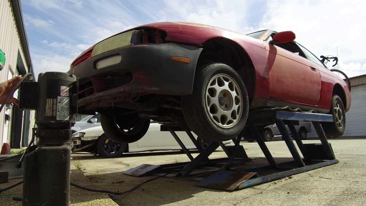 Vehicle Scissor lift in operation YouTube