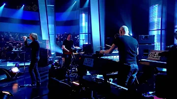 Portishead - Machine Gun HD (Live on Later with Jools Holland 2008)