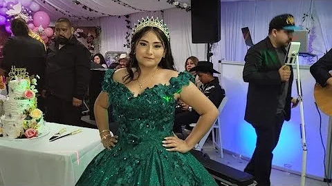 Festejando los 15 de Yvonne Cruz...# 112