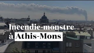 Incendie-monstre à Athis-Mons, visible des kilomètres à la ronde en région parisienne