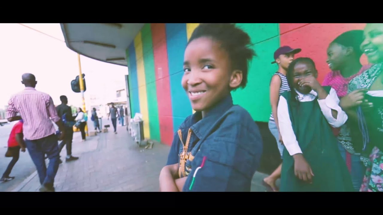 Stilo Magolide - Grateful (ft. DJ Speedsta, TruHitz)