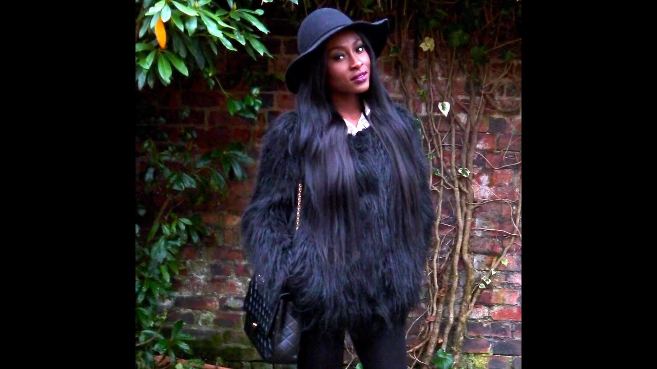 OOTD | The Shaggy Coat makeup artist