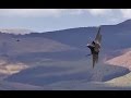 Incredible footage shows USAF F-22   in the Mach - loop
