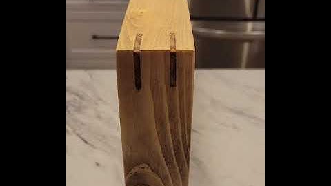 DIY floating frame for canvas. Follow me on my woodworking journey