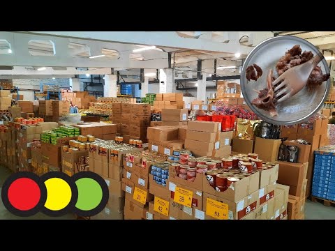СВЕТОФОР 🚥 ВЗЯЛА КОНСЕРВЫ, А ТАМ... 🤢🪱🤮💩 ОБЗОР ИЗ МАГАЗИНА НИЗКИХ ЦЕН август 2021
