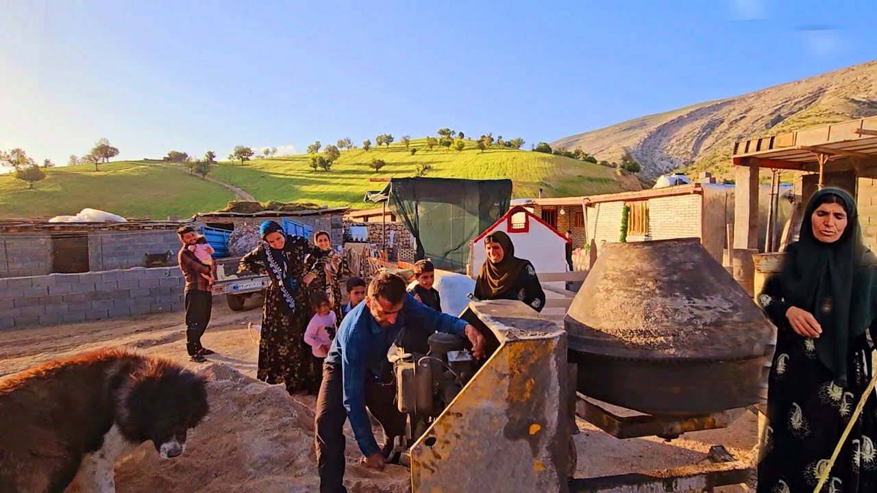 Najmeh returns home and Tahmurt continues to build the house with the cooperation of family members