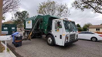 Waste Management Diesel Mack LE Amrep ASL Garbage Truck on Recycle