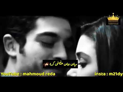 ايدي علي ايدك كده
