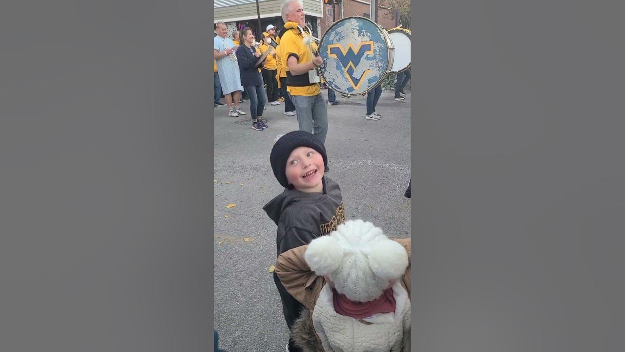 My 4 year old watching the WVU Alumni band at the 2022 WVU Parade YouTube