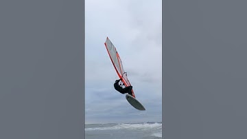 A stalled FRONTLOOP? by Arne I Freestyle/Wave Windsurfing #shorts
