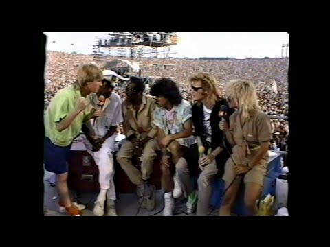 MTV Interview - Hall & Oates with Ruffin & Kendricks (MTV - Live Aid 7/13/1985)