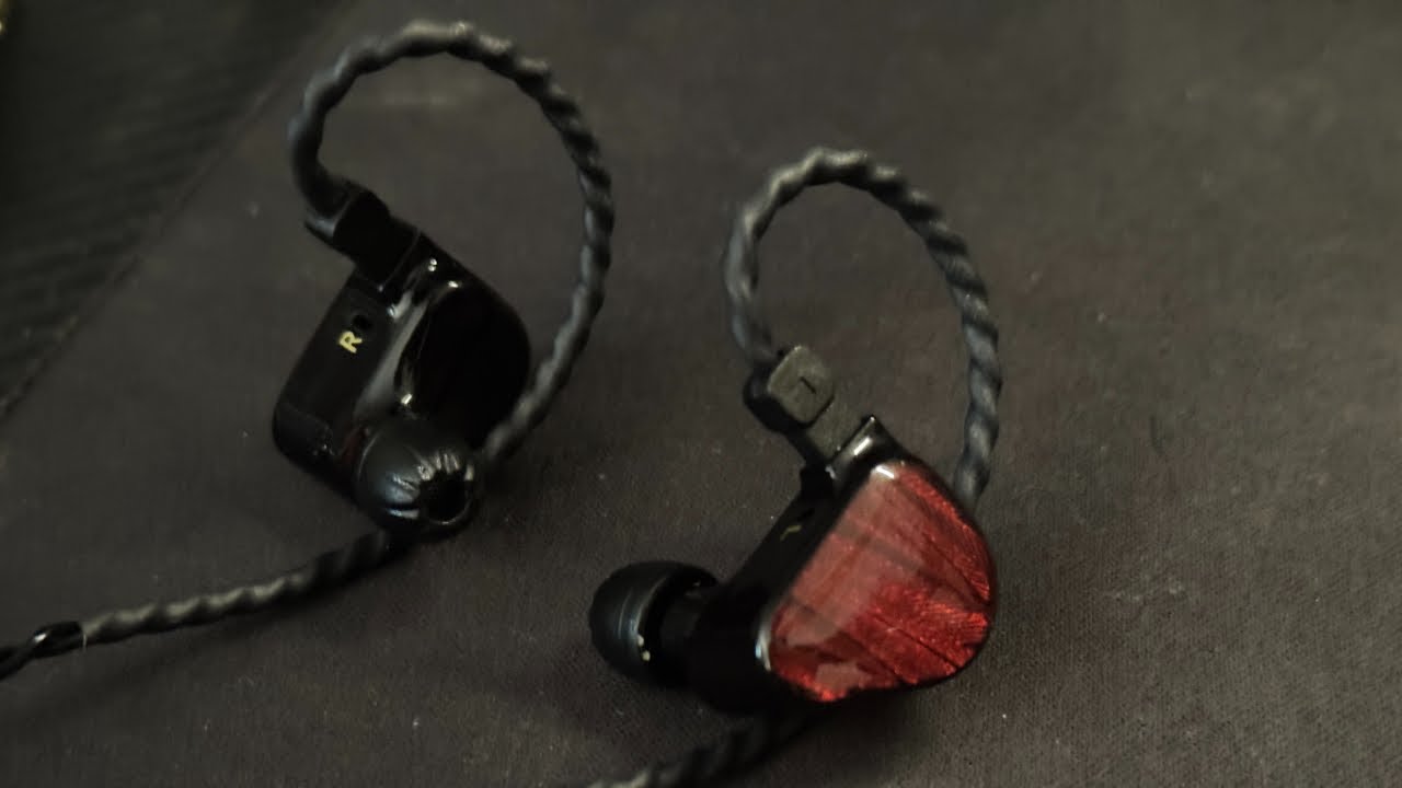 Truth Ear Zero Red Unboxing - YouTube