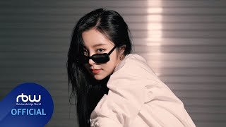 Video thumbnail of "[Special] 휘인 (Whee In) - TRASH (Feat. pH-1)"