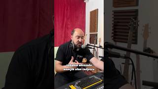 Sabahın altısında enerjik olan radyocu - Oğuzhan Alpdoğan Resimi